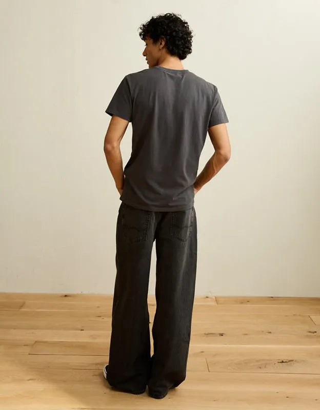 AE Slim Fit Lived-In T-Shirt