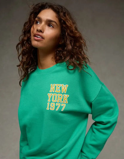 AE Graphic Crew Neck Sweatshirt