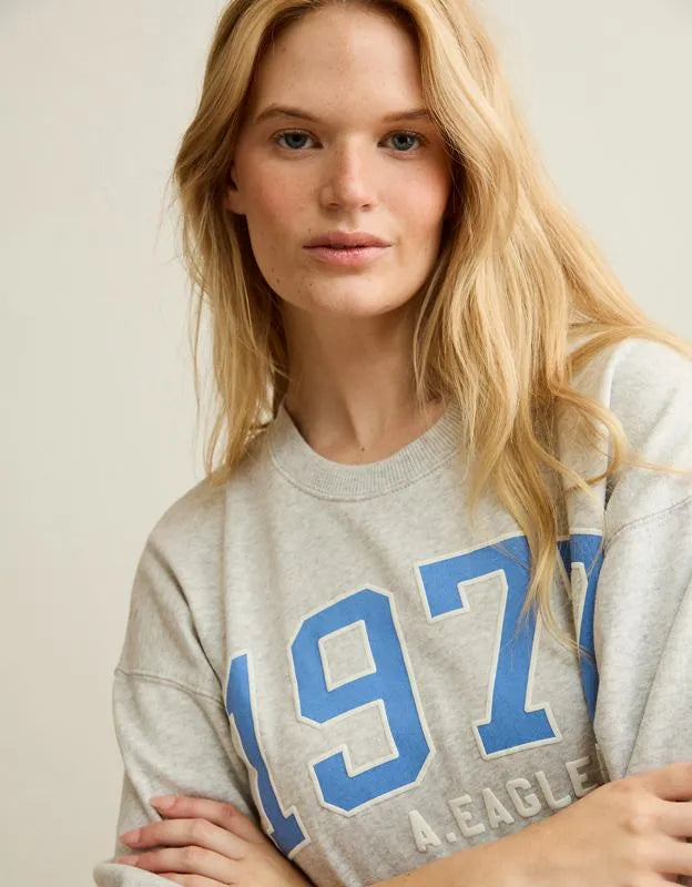 AE Graphic Crew Neck Sweatshirt