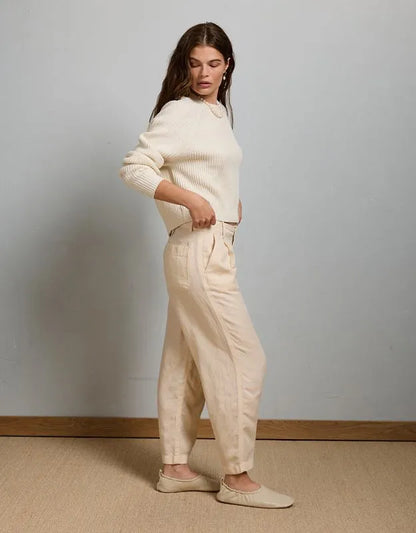 AE77 High-Waisted Tapered Linen-Blend Pant