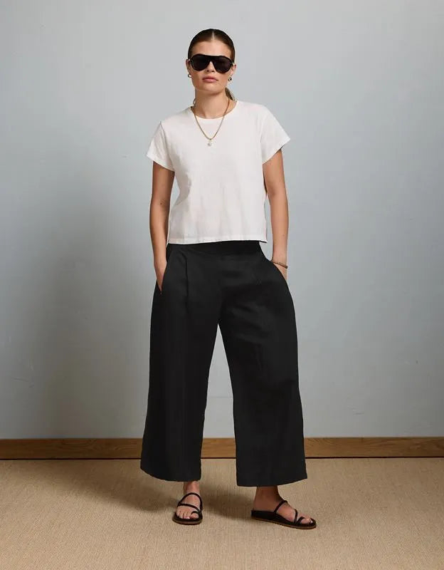 AE77 High-Waisted Linen Pleated Ankle Pant