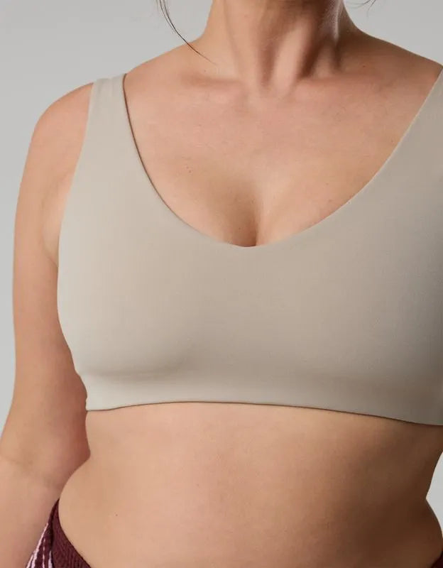 OFFLINE By Aerie Real Me XTRA Classic Double V Sports Bra