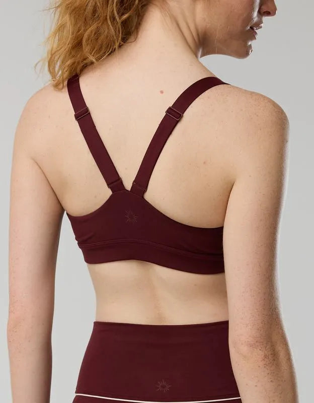 OFFLINE By Aerie The Hugger Sweetheart Sports Bra