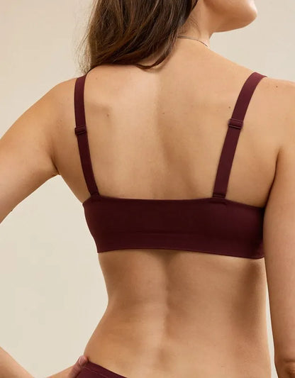 SMOOTHEZ Seamless Unlined Bra