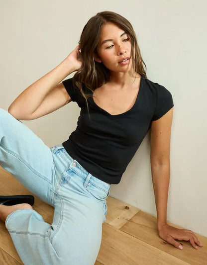 AE V-Neck Hey Baby Tee