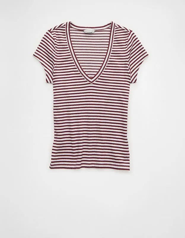 AE V-Neck Textured T-Shirt