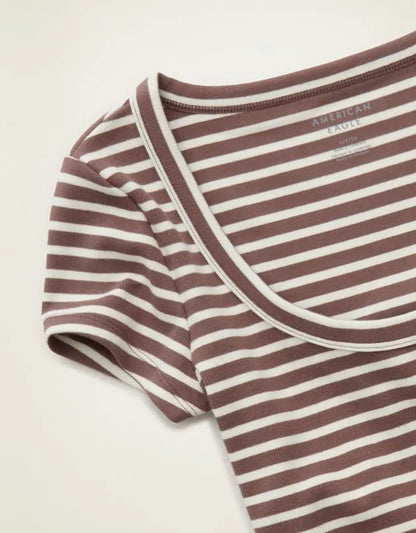 AE Scoop Neck Hey Baby Tee