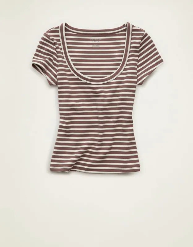 AE Scoop Neck Hey Baby Tee