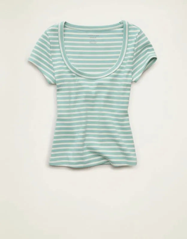 AE Scoop Neck Hey Baby Tee