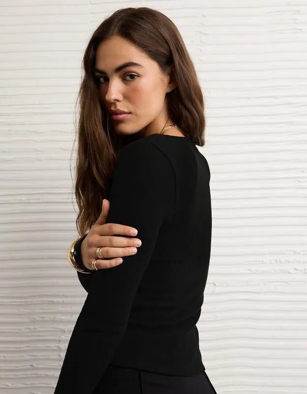 AE Long Sleeve Square Neck T-Shirt