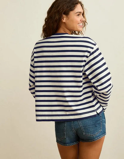 AE Oversized Long-Sleeve T-Shirt