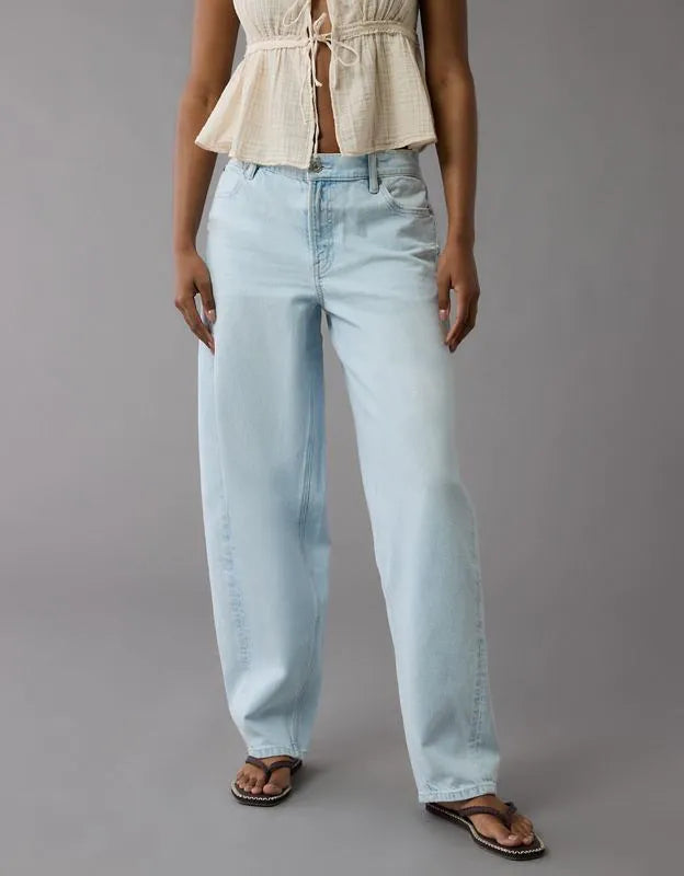 AE Strigid Low-Rise Baggy Barrel Jean