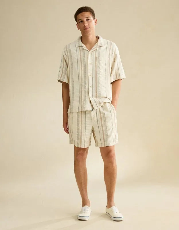 AE 7" Lived-In Pull-On Short