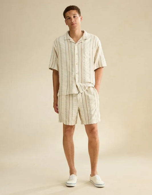 AE 7" Lived-In Pull-On Short