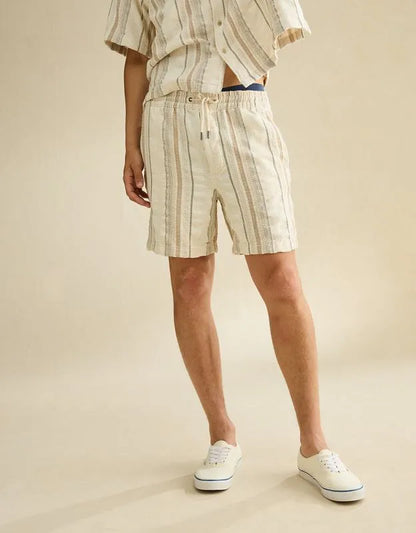 AE 7" Lived-In Pull-On Short