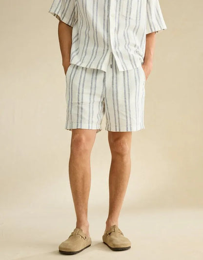 AE 7" Lived-In Pull-On Short