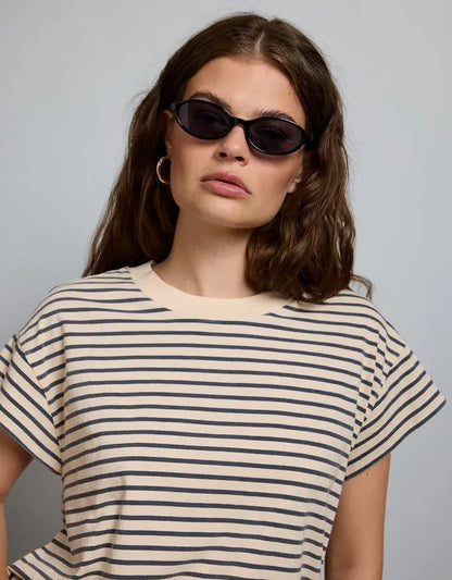 AE77 Hem-Tie Everyday T-Shirt
