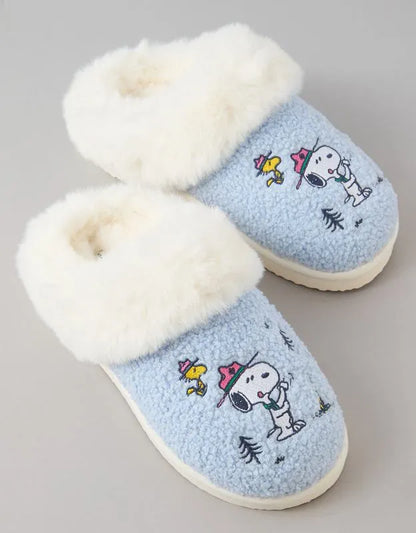 AE Camp Snoopy Scuff Slipper