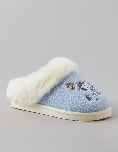 AE Camp Snoopy Scuff Slipper