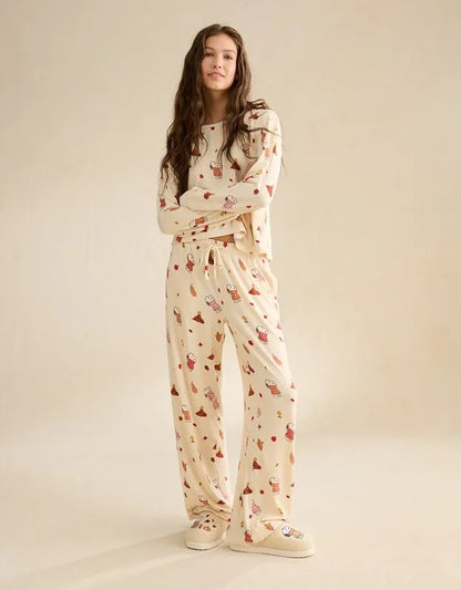 AE Snoopy Sweater Scuff Slipper
