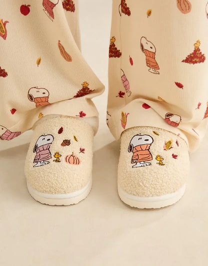 AE Snoopy Sweater Scuff Slipper