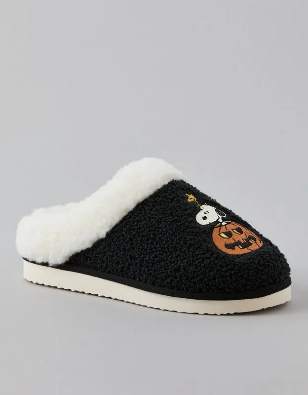 AE Snoopy Halloween Scuff Slipper