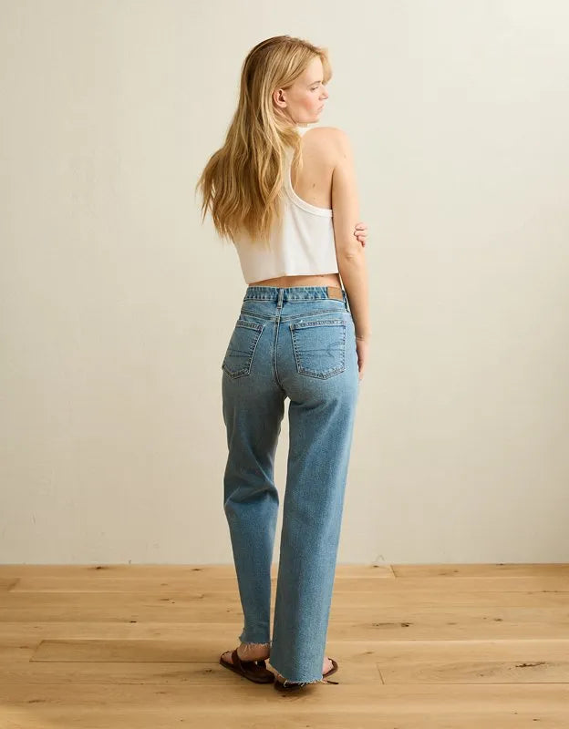 AE Curvy High-Waisted Stovepipe Jean