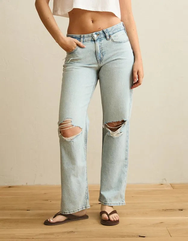 AE Curvy High-Waisted Stovepipe Jean