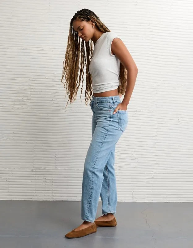 AE Curvy Mom Jean