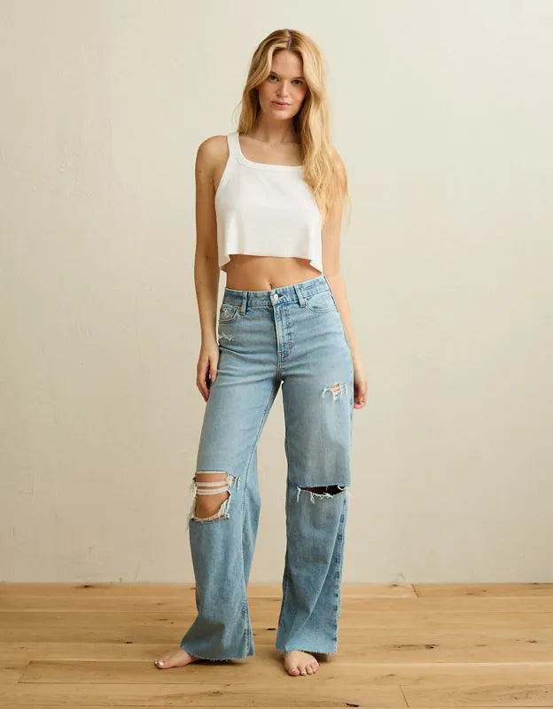 AE Curvy Super High-Waisted Baggy Jean