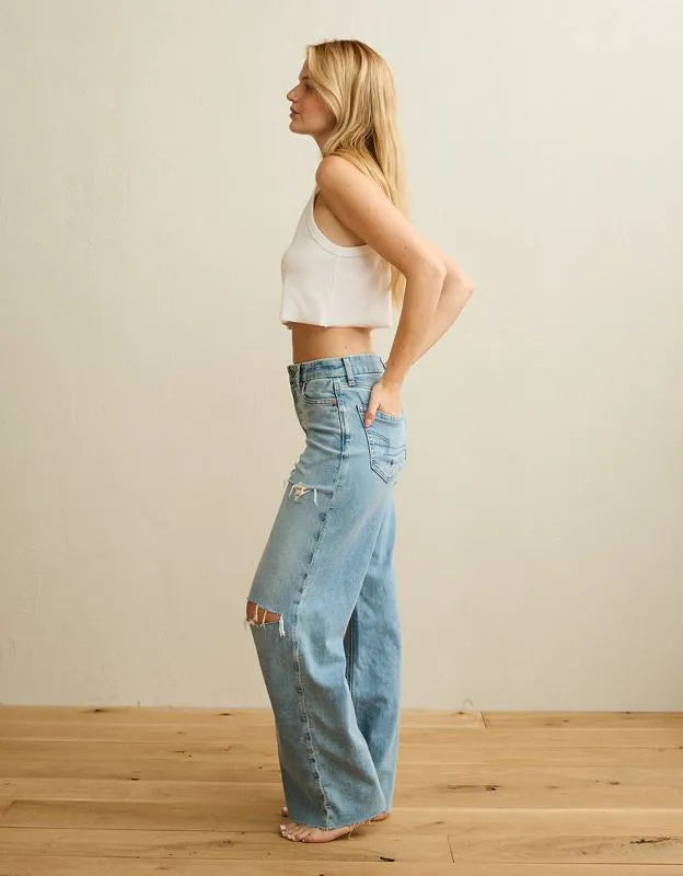 AE Curvy Super High-Waisted Baggy Jean