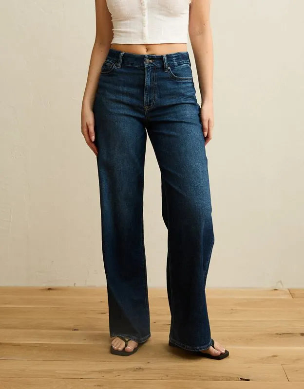 AE Curvy Super High-Waisted Baggy Wide-Leg Jean