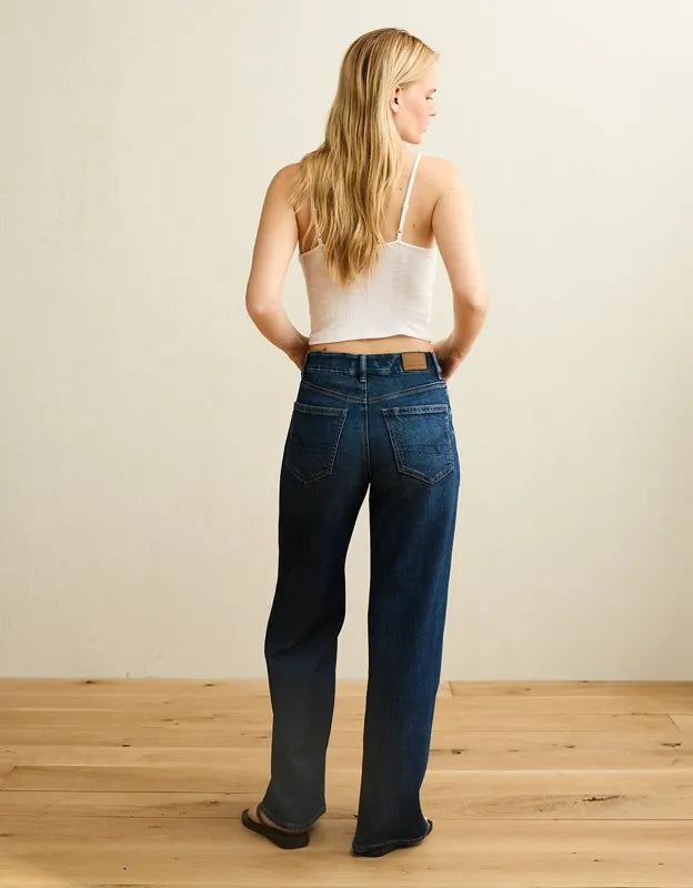 AE Curvy Super High-Waisted Baggy Wide-Leg Jean