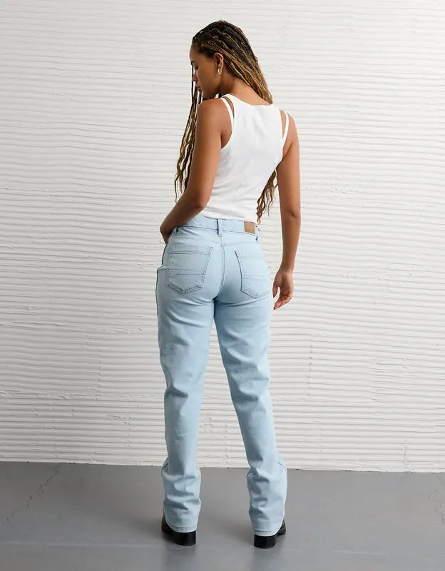AE Curvy Straight Jean