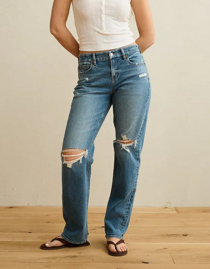 AE Curvy High-Waisted Straight Jean