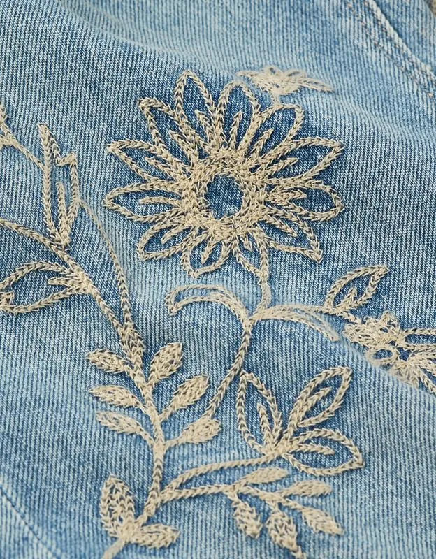 AE Curvy High-Waisted Embroidered Straight Jean