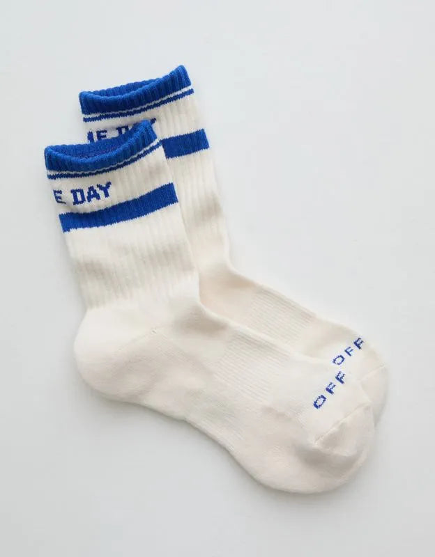 OFFLINE By Aerie Crew Socks