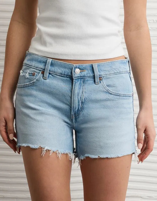 AE Stretch Low-Rise Ex-Boyfriend Short