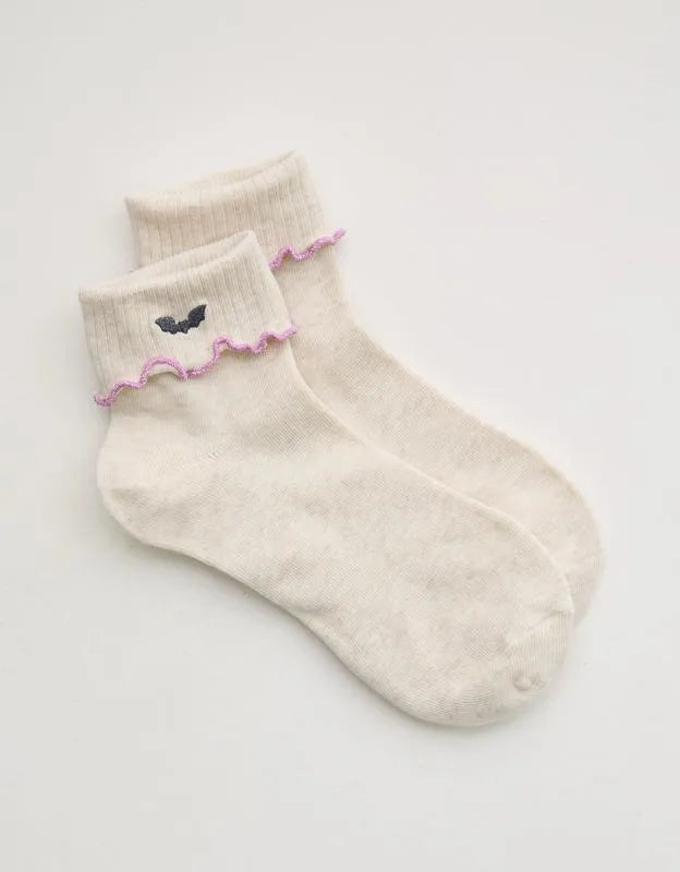 Aerie Lettuce Edge Quarter Socks