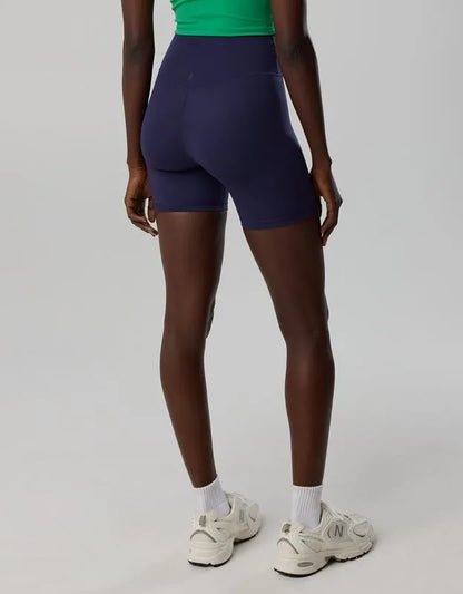 Notre Dame Fighting Irish OFFLINE By Aerie Crossover 5" Bike Short