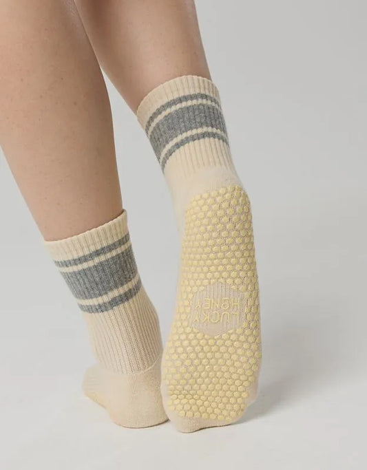 LUCKY HONEY Crew Grip Socks