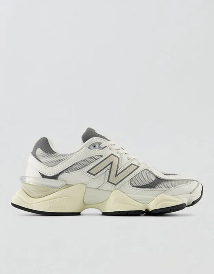 New Balance Men's 9060 Sneaker