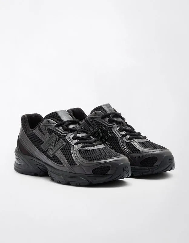 New Balance Men's 740 Sneaker