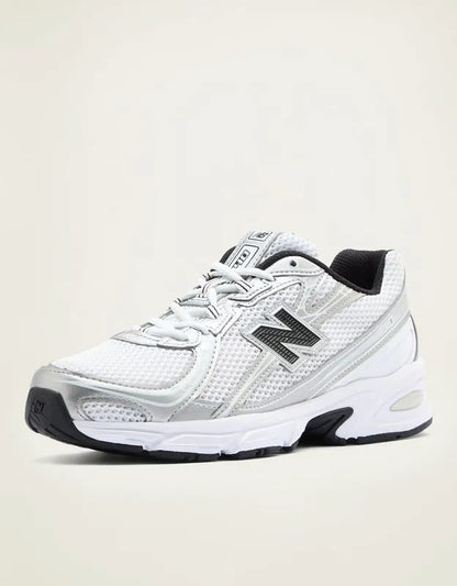 New Balance Men's 9060 Sneaker