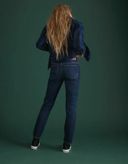 AE77 Premium Straight Crop Jean