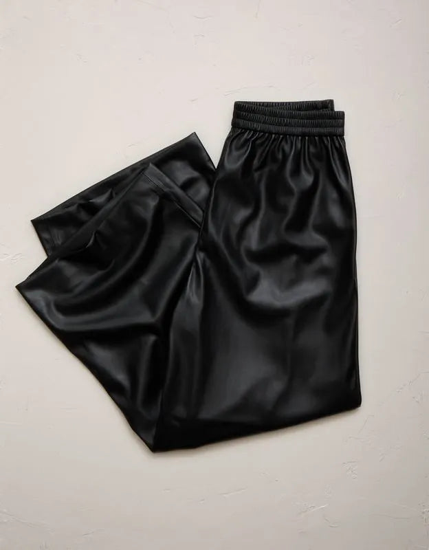 AE77 Vegan Leather Pull On Pant