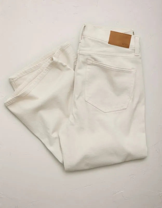 AE77 Premium Bootcut Crop Jean