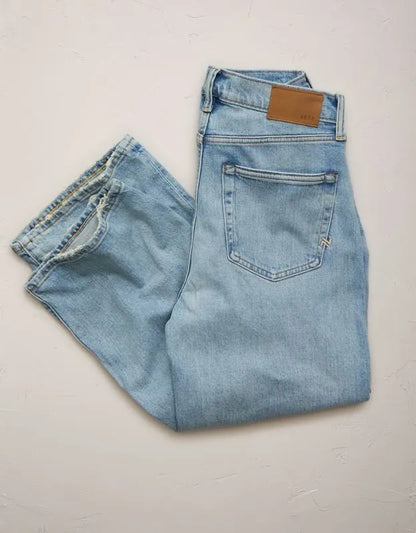 AE77 Premium Bootcut Crop Jean