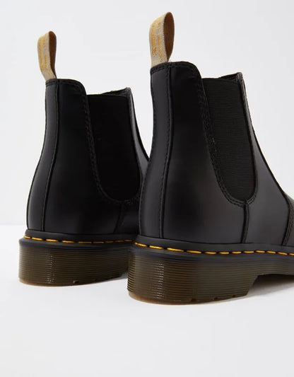 Dr. Martens 2976 Vegan Chelsea Boot