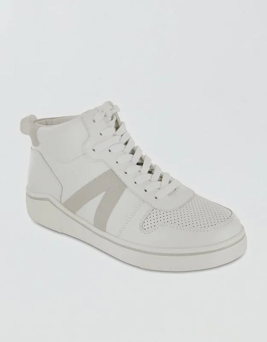 MIA Gio Sneaker